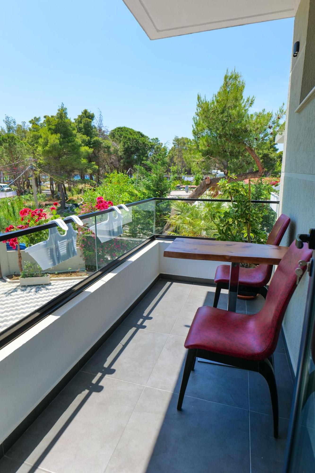 Hotel Celaj Vlore Bagian luar foto