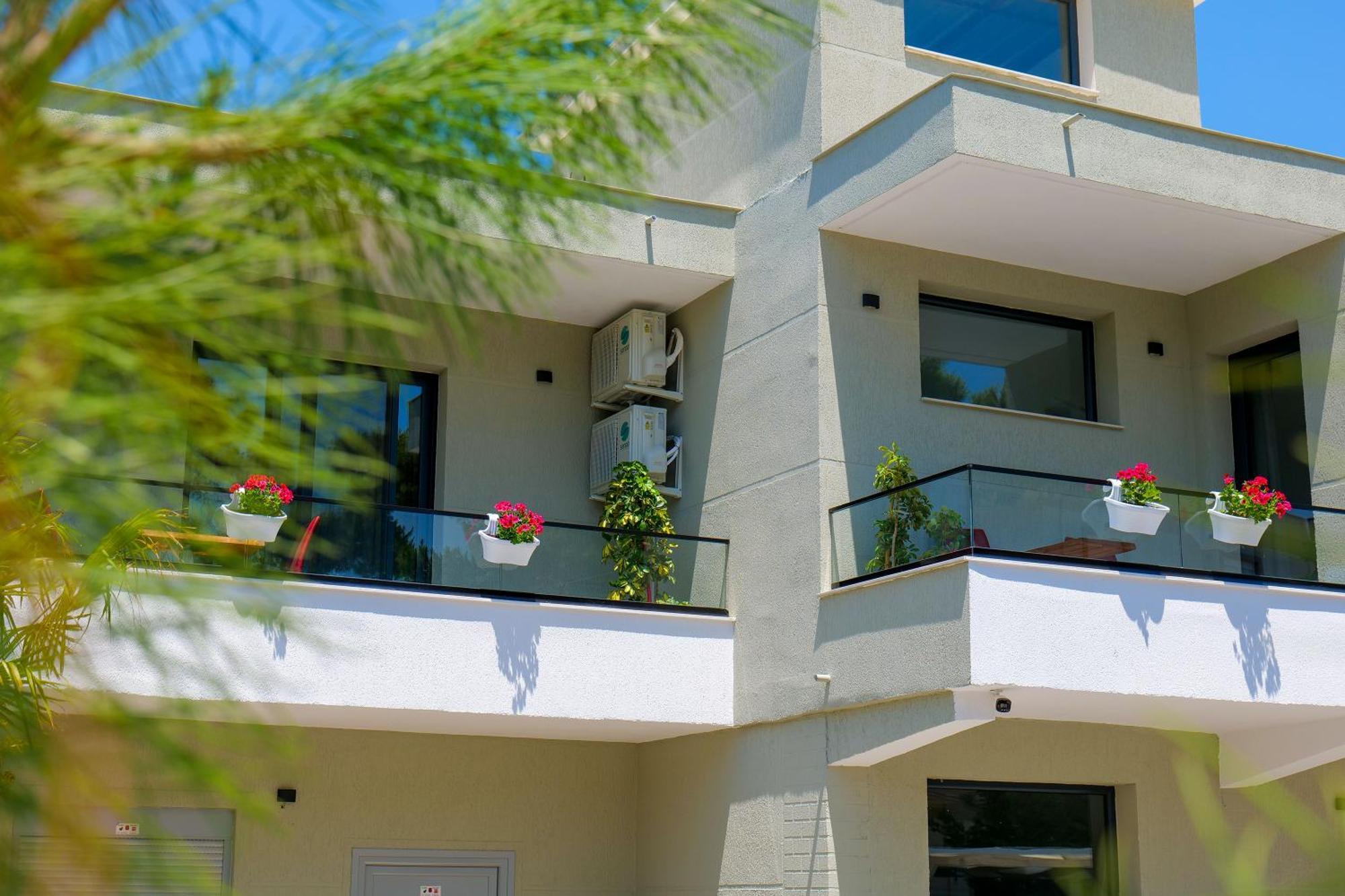 Hotel Celaj Vlore Bagian luar foto